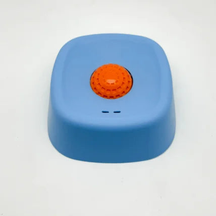 Practical and Convenient Dog Liquid Lick Bowl Slow Feeding Non-Slip Quadrate ABS\PP Material Portable Indoor/Outdoor Use